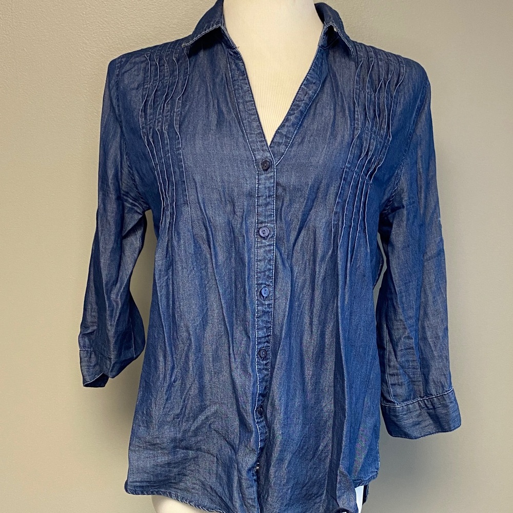 Gloria Vanderbilt Blue Chambray Button-Front Blouse (S)